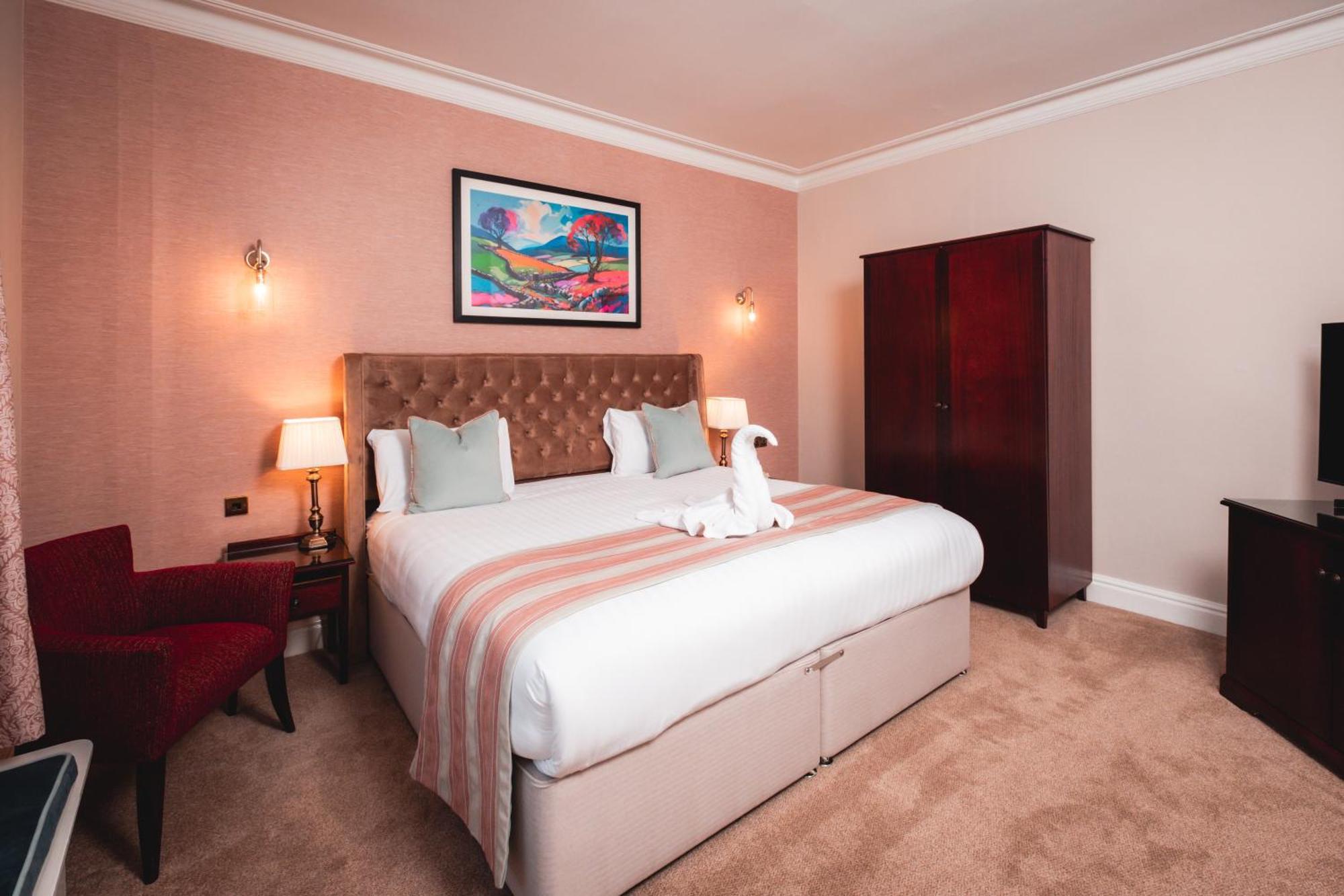 Old Swan Hotel ฮาร์โรเกต ภายนอก รูปภาพ