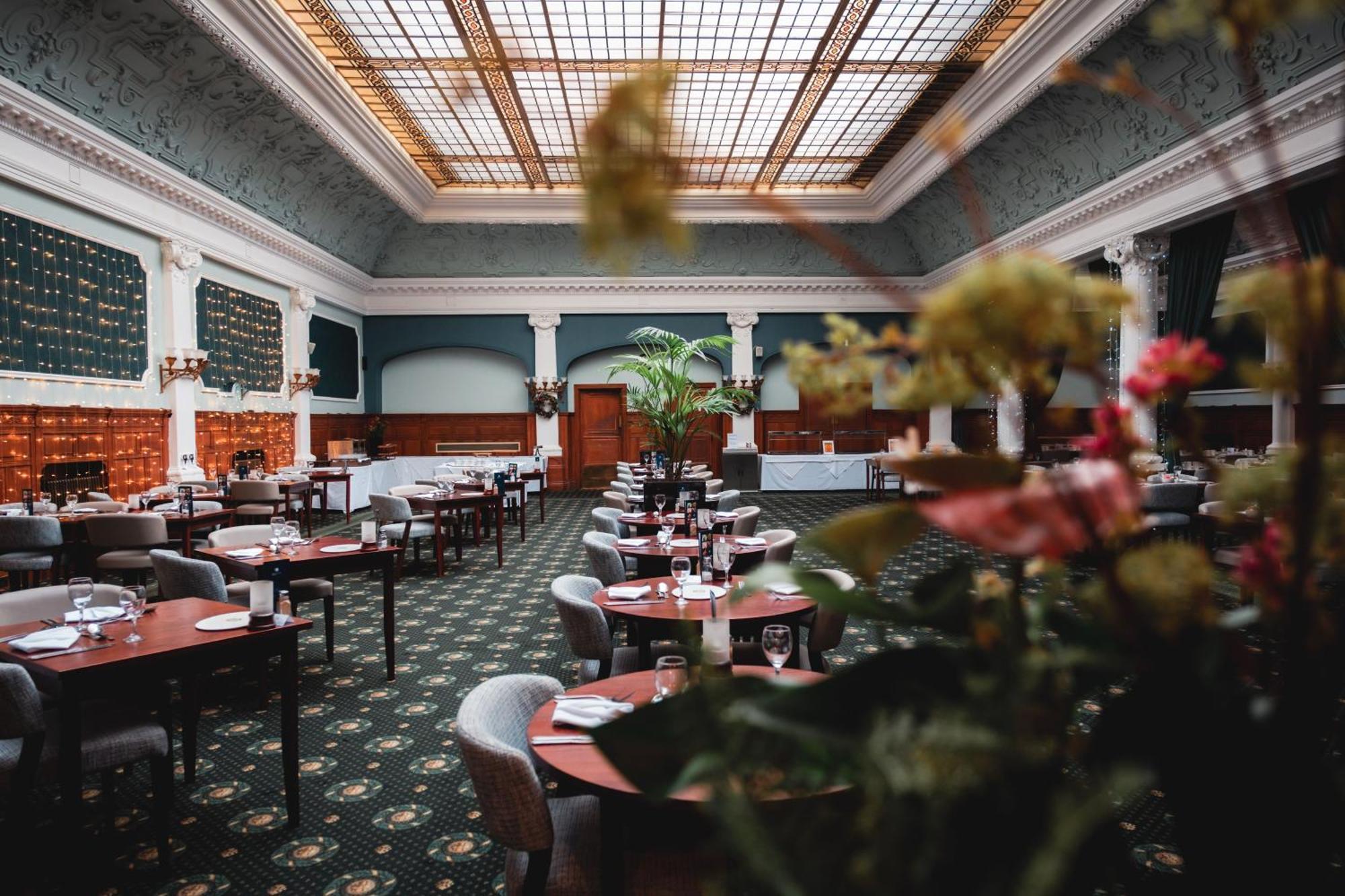 Old Swan Hotel ฮาร์โรเกต ภายนอก รูปภาพ